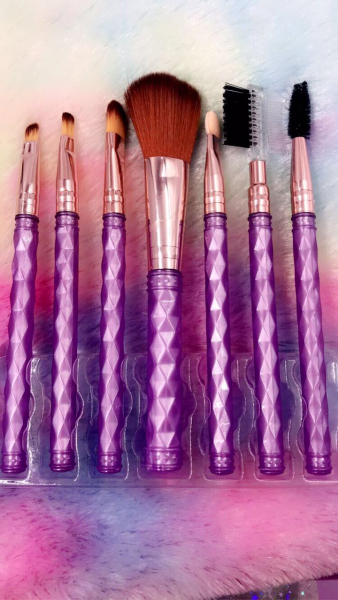 فراشي ميكاب MAKEUP BRUSH